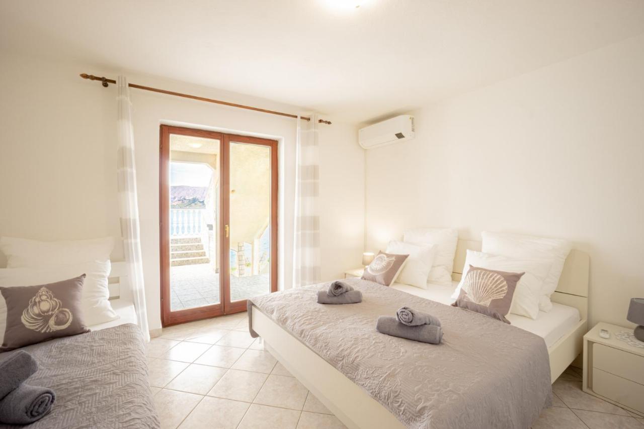 Ferienwohnung Bepic Quiet Location On A Beautiful Bay Metajna Exterior foto
